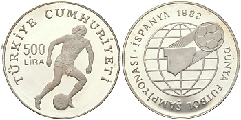 Турция 500 лир 1982 Чемпионат мира по футболу в Испании 1982 года, игрок с мячем KM 952 серебро  PROOF  11-271-12
