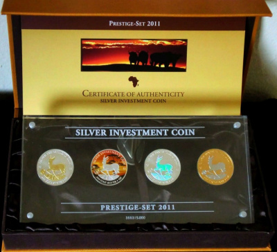 Малави набор из 4 монет по 50 квачей 2011 серия silver investment coin, prestige set, антилопа, SPRINGBOCK, позолота, цветная эмаль, голограмма, золочение, № 2854, в оригинальной коробке, с сертификатом  серебро  UNC  4-3-1-17