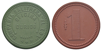 Чили, Курико (Curico), Антофагаста шахтерский жетон с Селитряного рудника для покупки в местных магазинах, номиналом в 1 песо 1880-1920 диаметр 41 мм, вес 5,49 гр Espinosa 86.4 эбонит (зеленый и красный) 1094-11-63