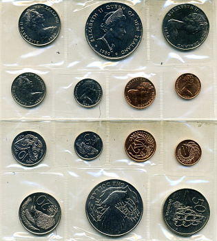 Новая Зеландия набор из 7 монет (1, 2, 5, 10, 20 и 50 центов; 1 доллар) 1980 в оригинальной упаковке KM 31, 32, 34, 36, 37, 41 и 49 BU 2-5-1-18