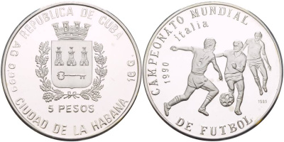 Куба 5 песо 1989 чемпионат мира по футболу в Италии 1990 года, три игрока KM 225 серебро PROOF 11-085-35