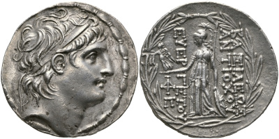 Государство Селевкидов тетрадрахма 138 - 129 гг. до н.э. Антиох VII Сидет, Афина Никефорос с копьем и щитом, Антиохия, about extremely fine, 16,73 гр HGC 1067d серебро  00-000-00
