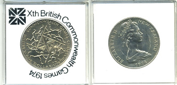 Новая Зеландия 1 доллар 1974 X Игры Британского Содружества наций, Елизавета II (1952-2022), в оригинальной пластиковой упаковке KM 44 медно-никель UNC 3-4-5-42