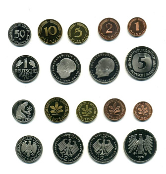 ФРГ набор из 9 монет 1975 D (1, 2, 5, 10, 50 пфеннигов, 1, 2, 2, 5 марок) PROOF N5-07