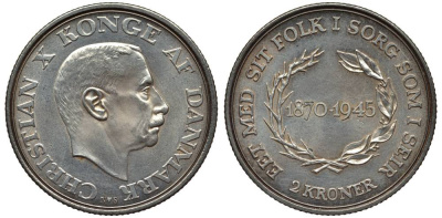 Дания 2 кроны 1945 N; S, 75 лет королю Кристиану X (1870-1945) KM 836 серебро    69-432