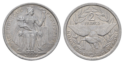 Новая Каледония 2 франка 1977 птица кагу, (IEOM) KM 14, Schoen 11, Lec 58 алюминий 210-931