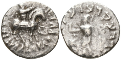 Индо-Скифское царство драхма 58-12 гг. до н.э. Азес, царь верхом на коне, легенда на греческом и на языке харошти/Зевс, держащий Нику и Скипетр, легенда на языке харошти - ВЕЛИКИЙ ЦАРЬ, ЦАРЬ ЦАРЕЙ, АЗЕС ВЕЛИКИЙ Senior 105 серебро 1073-19-92