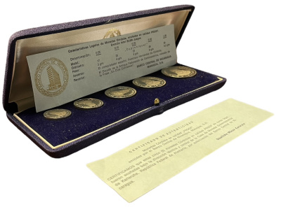 Никарагуа набор из 5 монет в оригинальной коробке 1972 5, 10, 25 и 50 сентаво и 1 кордоба, в оригинальной коробке с сертификатом KM PS4 медно-никель  PROOF  1-5-2-57