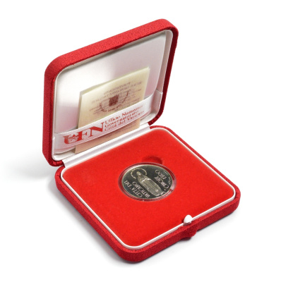 Ватикан 5 евро + 10 евро 2004 150 лет провозглашения догмата о непорочном зачатии, Дева Мария, древо жизни, в оригинальных коробках с сертификатами KM 359, 360 серебро PROOF 2-4-2-24