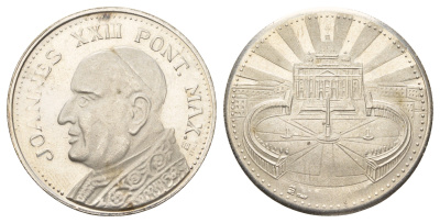 Ватикан медаль в честь избрание папой римским Иоанна XXIII ND (1958) Иоанн XXIII, Площадь Святого Петра, диаметр 35 мм, вес 15,8 гр бронза плакированная серебро 4667-1126