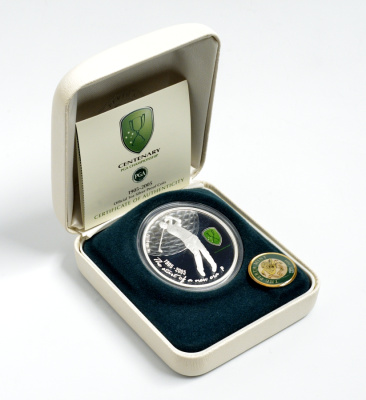 Австралия 1 доллар 2005 100 лет чемпионату мира по гольфу среди профессионалов (Professional Golfer's Association Championship), тираж 7500 экземпляров, в оригинальной коробке KM 831 серебро PROOF 8-1-05-09