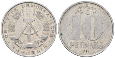ГДР 10 пфеннигов 1982 A KM 10 алюминий 201-1037