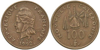 Французская Новая Каледония 100 франков 1992 хижина среди сосен и пальм, (IEOM) KM 15, Schoen 16, Lec 137 никель латунь 4140-641