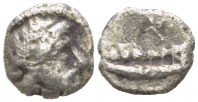 Финикия, Арад 1/12 статера (обол) 400 - 350 гг. до н.э. голова бога Дагона / финикийский корабль, 0,81 гр Klein 704 серебро 1073-11-62