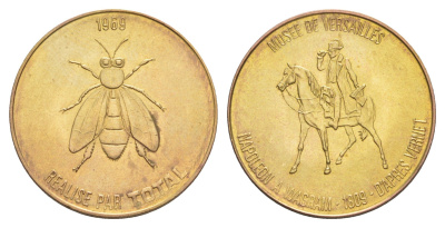 Франция жетон к 200-летию со дня рождения Наполеона-Бонапарта "Музей Версаля - Ваграмская битва" 1969 компания Total, диаметр 25,8 мм, вес 5 гр железо плакированная латунью UNC 4637-533