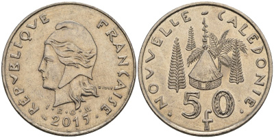 Французская Новая Каледония 50 франков 2015 хижина среди сосен и пальм, (IEOM) KM 13a, Schoen 15a, Lec 128i медно-никель 4111-1241