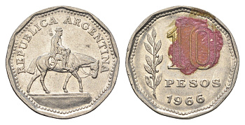 Аргентина 10 песо 1966 Гауч KM 60 сталь плакированная никелем 4663-655